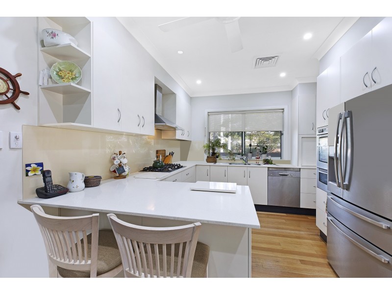 500 Pacific Highway, Wyoming NSW 2250