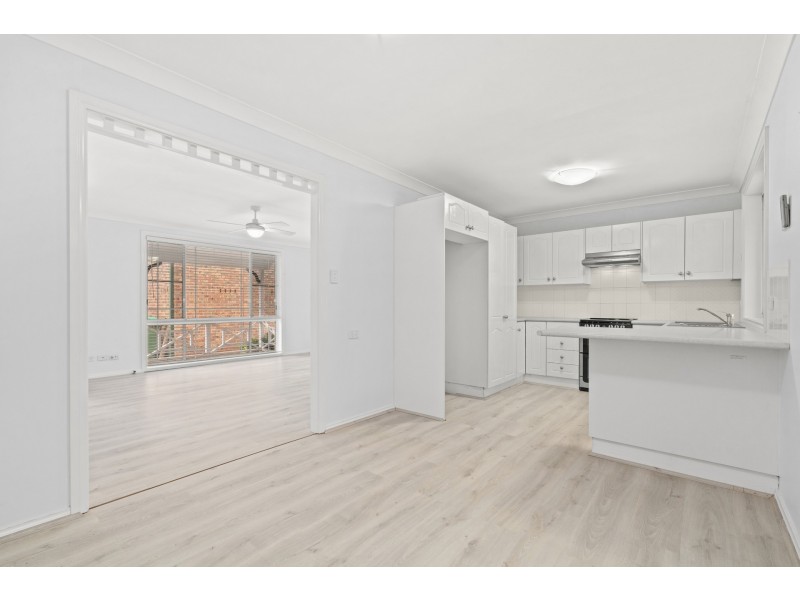 2/33 Charles Kay Drive, Terrigal NSW 2260