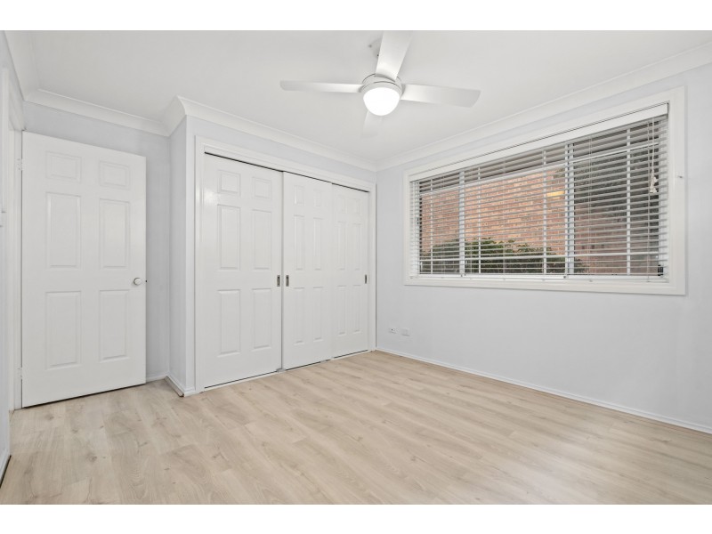 2/33 Charles Kay Drive, Terrigal NSW 2260
