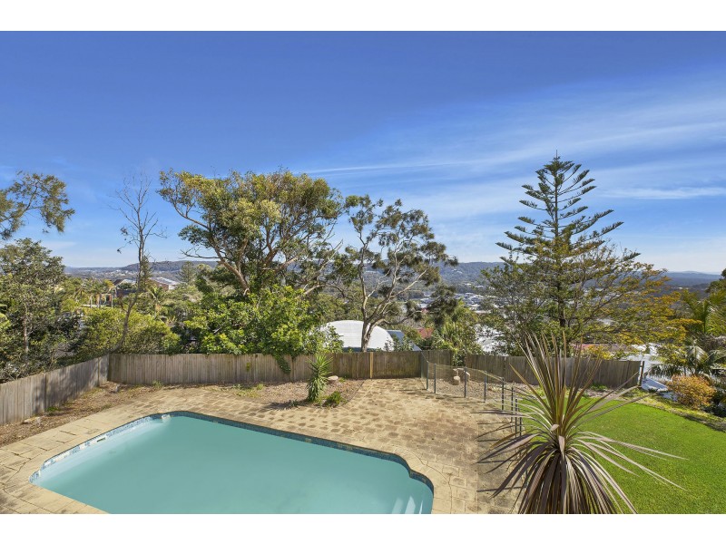 1 Yumbool Close, Forresters Beach NSW 2260