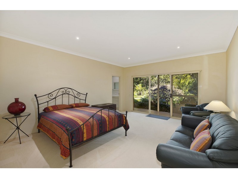 243 Oak Road, Matcham NSW 2250