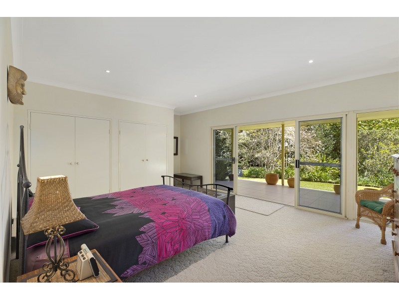 243 Oak Road, Matcham NSW 2250