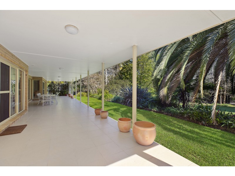 243 Oak Road, Matcham NSW 2250