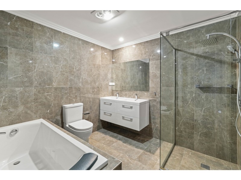 2/3 Tiarri Crescent, Terrigal NSW 2260