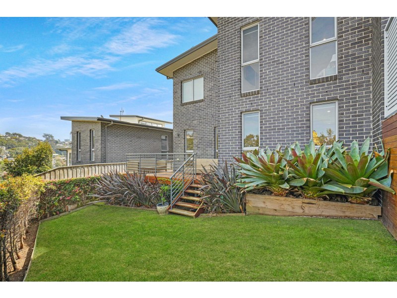2/3 Tiarri Crescent, Terrigal NSW 2260