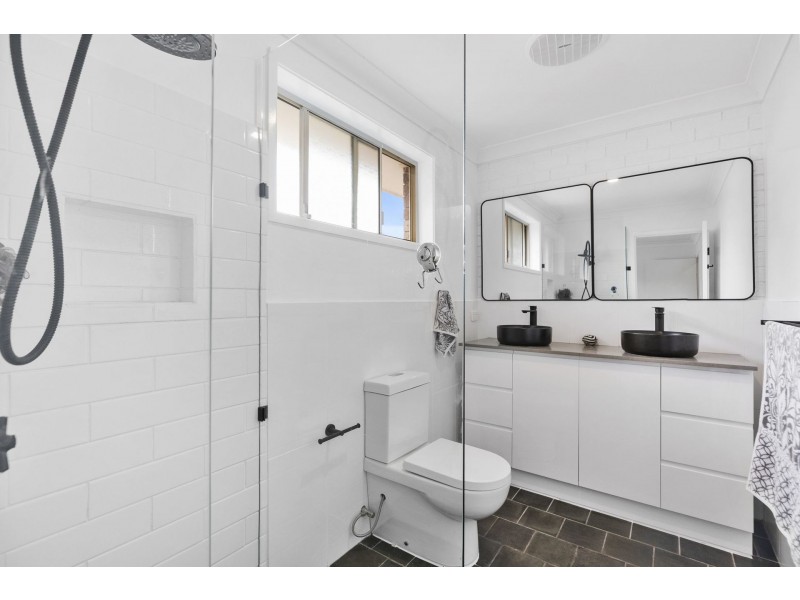 8/12-14 Holmes Road, Terrigal NSW 2260
