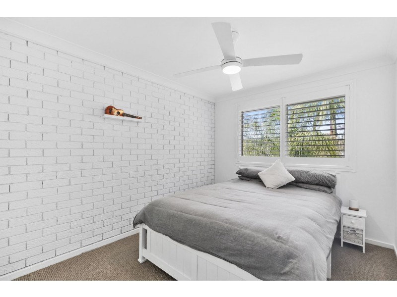 8/12-14 Holmes Road, Terrigal NSW 2260