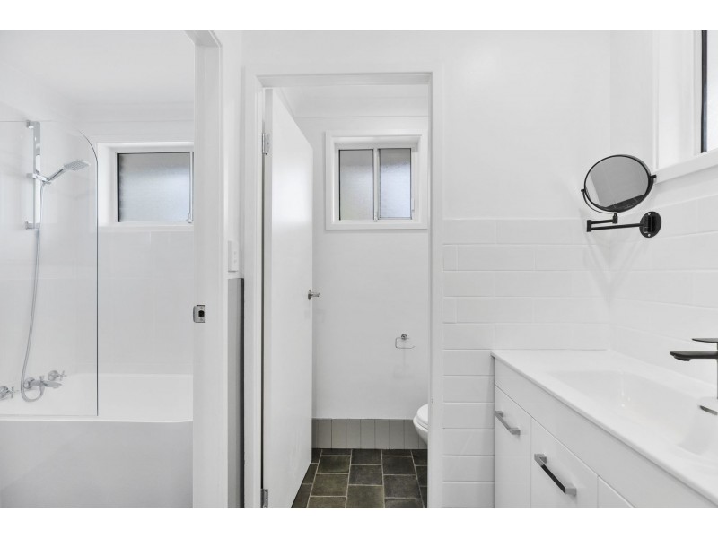 8/12-14 Holmes Road, Terrigal NSW 2260