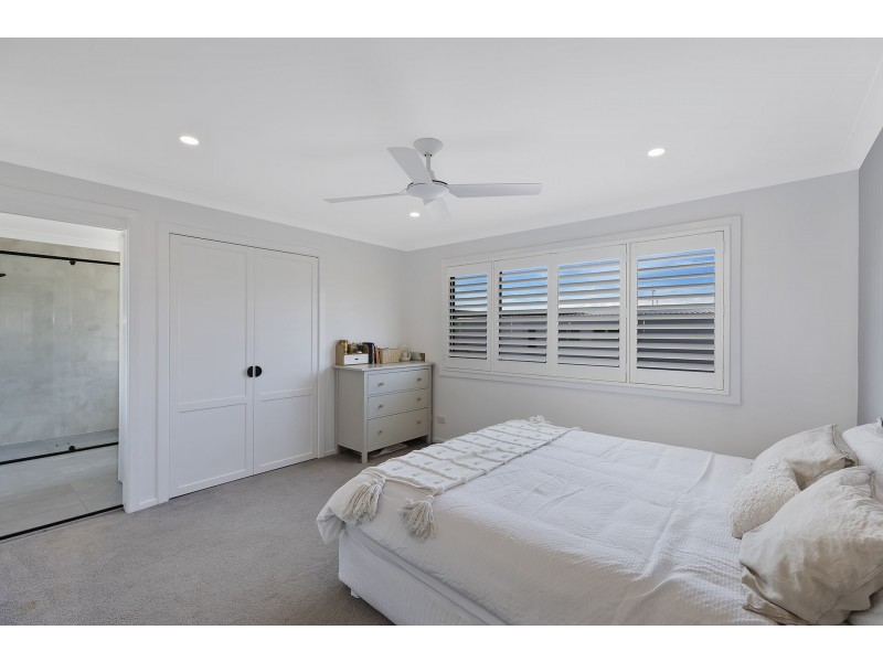 2/18 Nirvana Street, Long Jetty NSW 2261