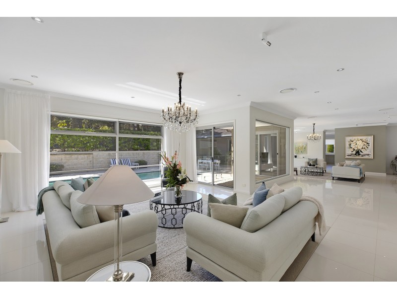 4 Banbury Close, Terrigal NSW 2260