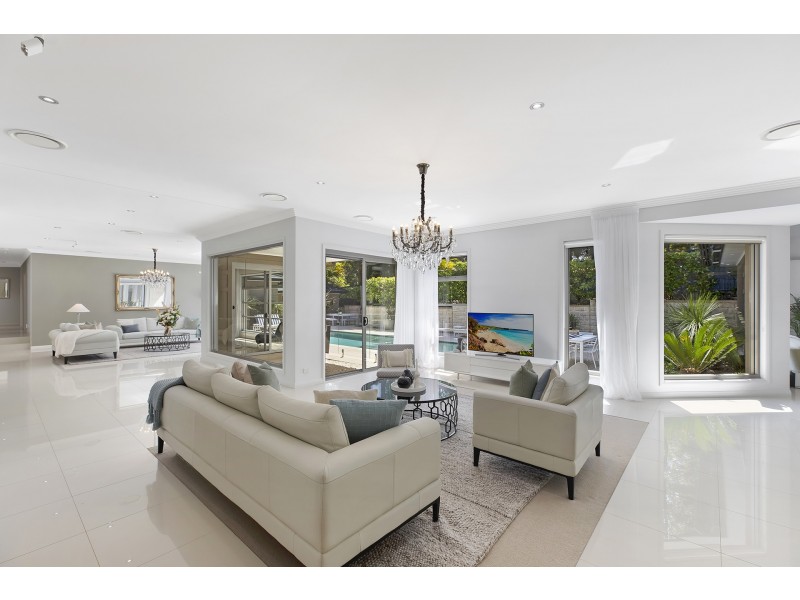 4 Banbury Close, Terrigal NSW 2260