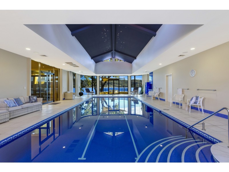 32 Albany Street, Point Frederick NSW 2250