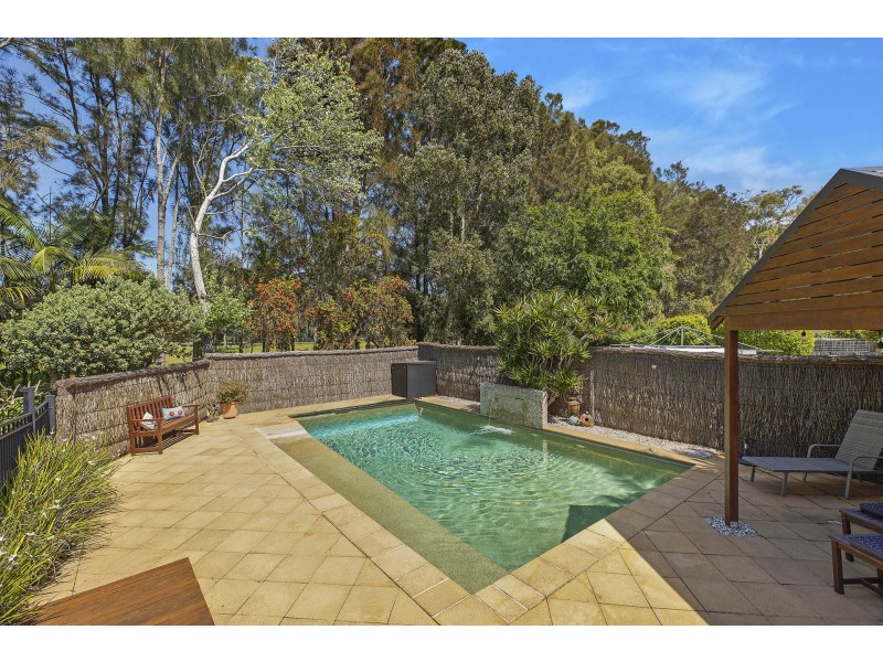 14 Windsor Road, Wamberal NSW 2260