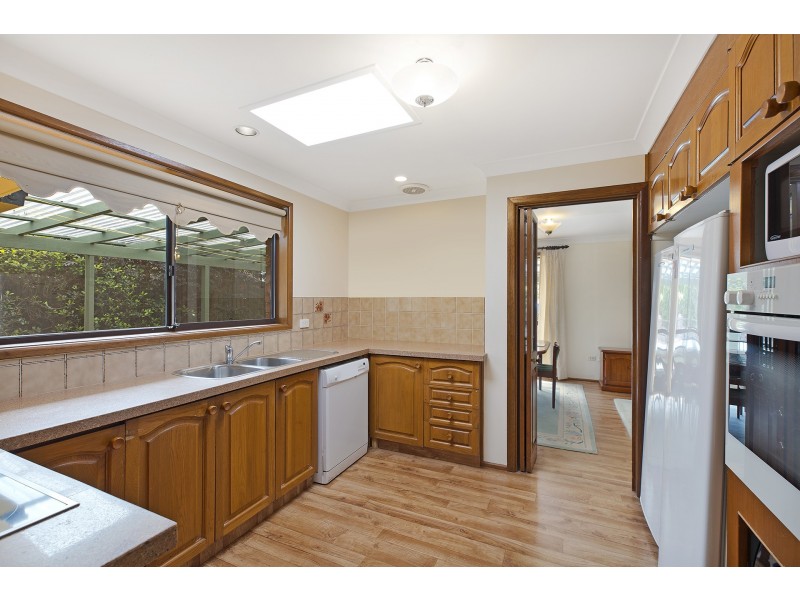 5 Angophora Close, Wamberal NSW 2260