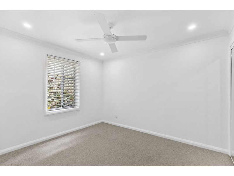 1/2 Anniversary Avenue, Terrigal NSW 2260