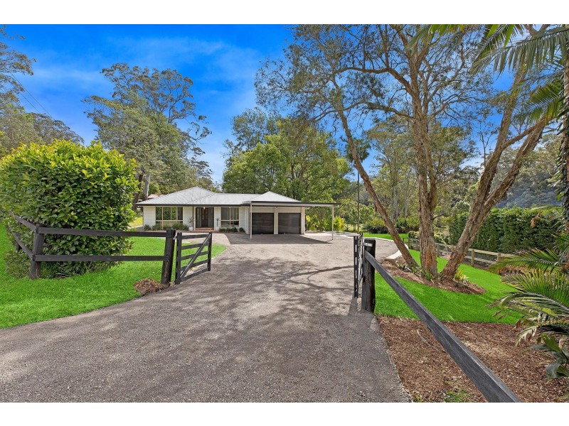 1 Oak Road, Matcham NSW 2250