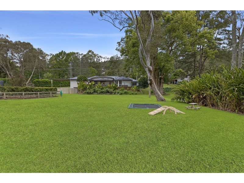 1 Oak Road, Matcham NSW 2250