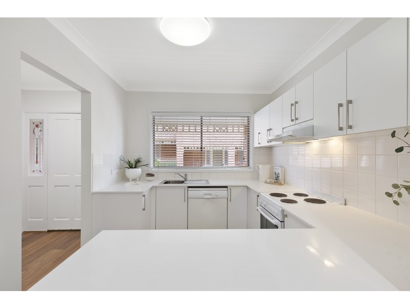 2/79 Aldinga Drive, Wamberal NSW 2260