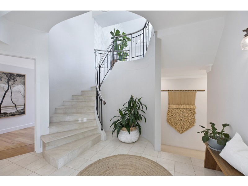 22 Clairvoux Road, Wamberal NSW 2260