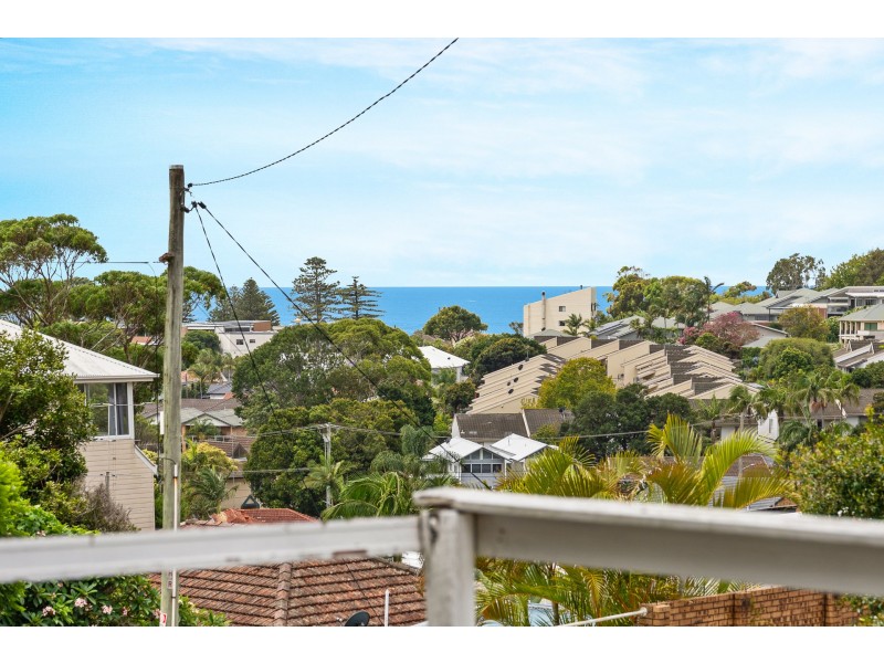 7 Parry Avenue, Terrigal NSW 2260