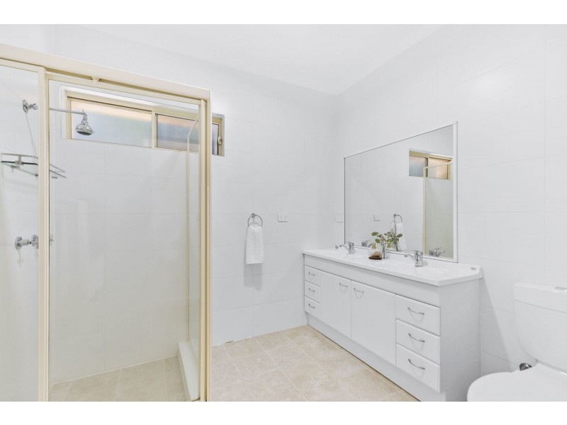 40 Francis Road, North Avoca NSW 2260