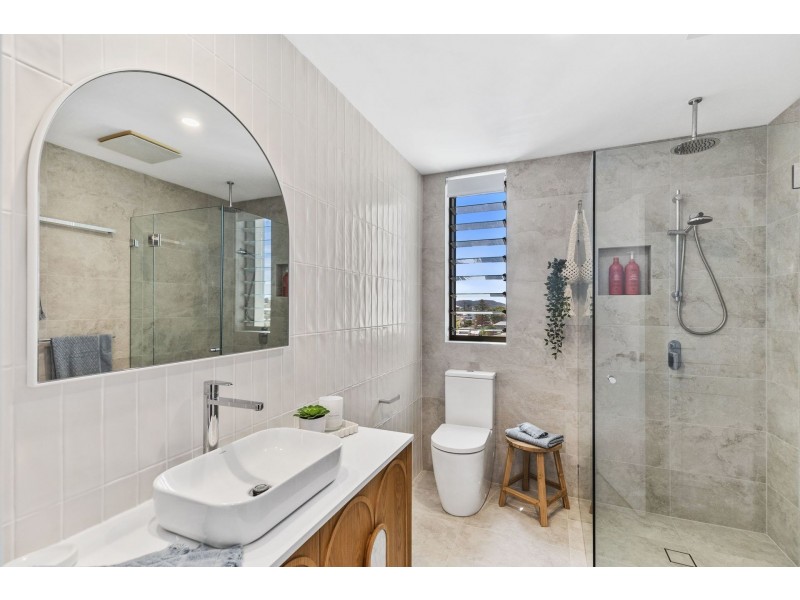 1/65 Scenic Highway, Terrigal NSW 2260