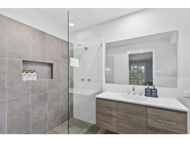 51 Sheffield Drive, Terrigal NSW 2260