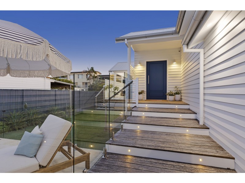 15 Leonard Street, The Entrance North NSW 2261