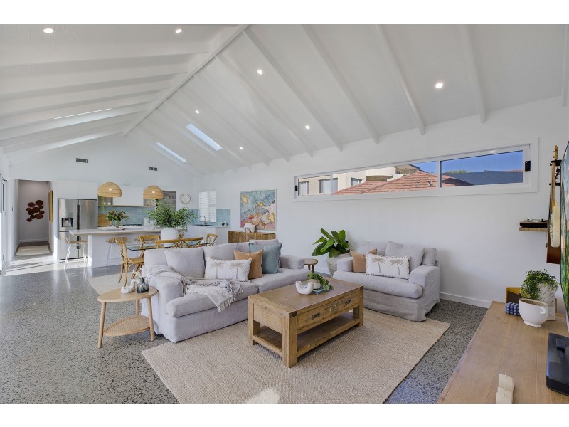 15 Leonard Street, The Entrance North NSW 2261