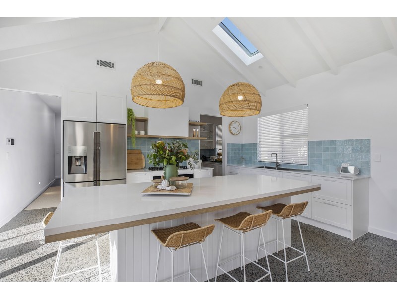 15 Leonard Street, The Entrance North NSW 2261