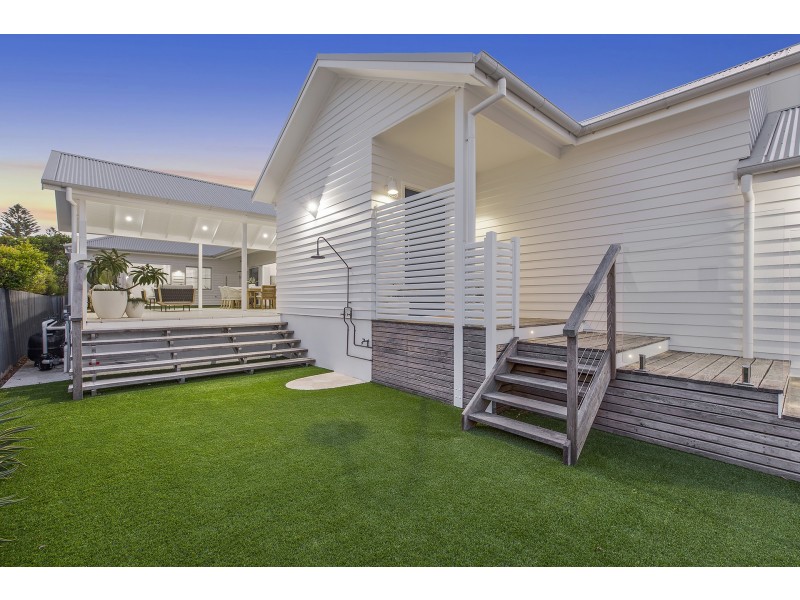 15 Leonard Street, The Entrance North NSW 2261