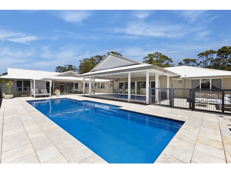 6 Hayley Close, Tumbi Umbi NSW 2261