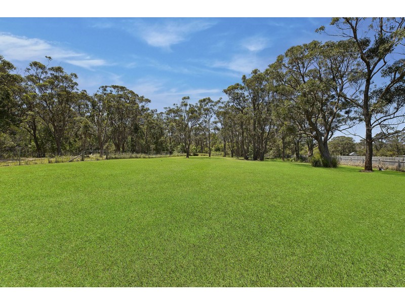 6 Hayley Close, Tumbi Umbi NSW 2261