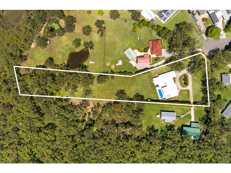 6 Hayley Close, Tumbi Umbi NSW 2261