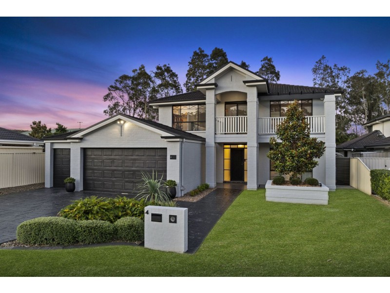 4 Shearwater Street, Tumbi Umbi NSW 2261