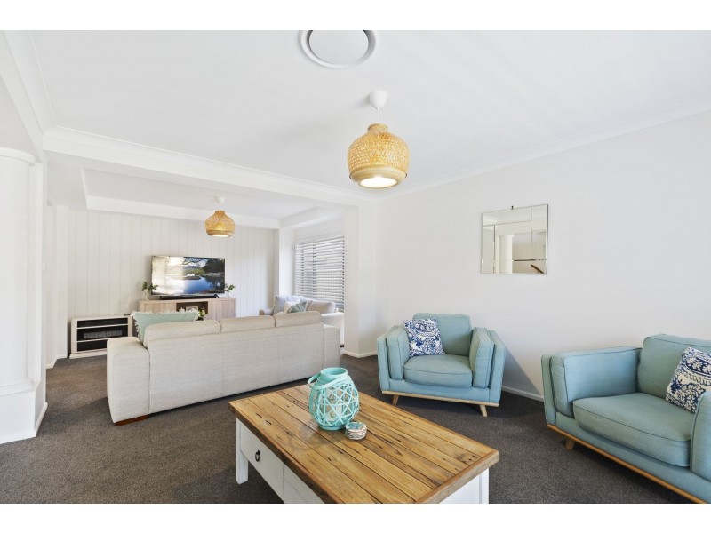 4 Shearwater Street, Tumbi Umbi NSW 2261
