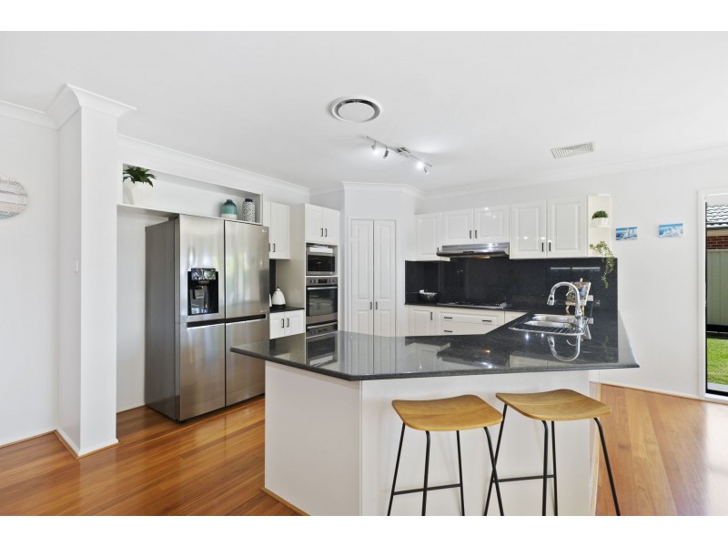 4 Shearwater Street, Tumbi Umbi NSW 2261