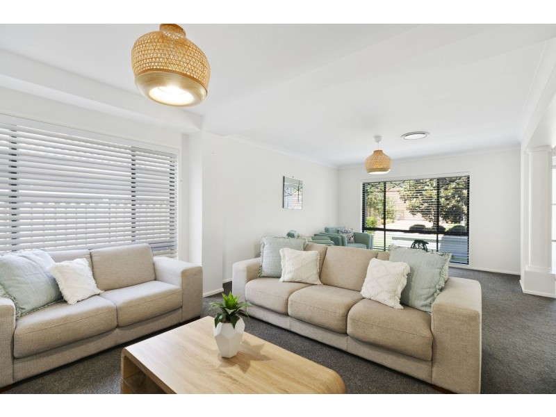 4 Shearwater Street, Tumbi Umbi NSW 2261