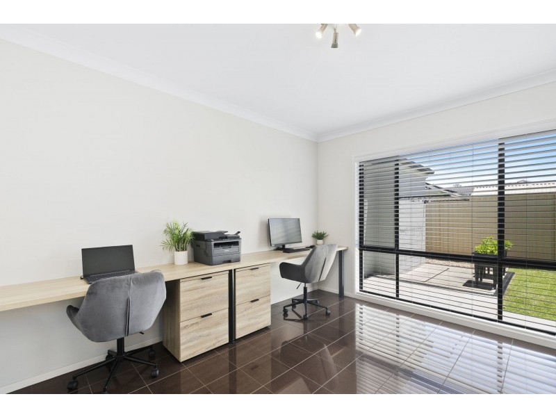 4 Shearwater Street, Tumbi Umbi NSW 2261