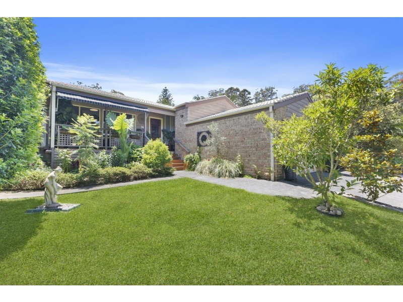 18 Stratford Park Drive, Terrigal NSW 2260