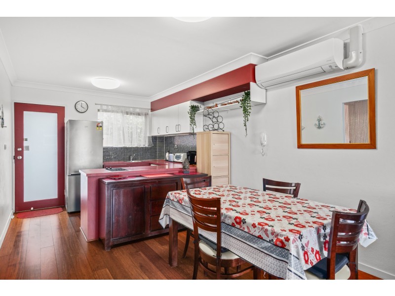 4/16 Church Street, Terrigal NSW 2260