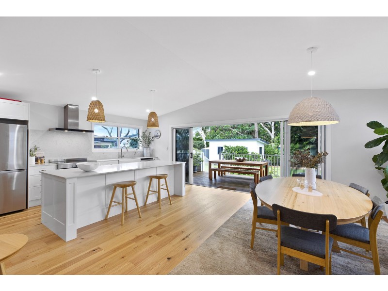 27 Bundara Avenue, Wamberal NSW 2260