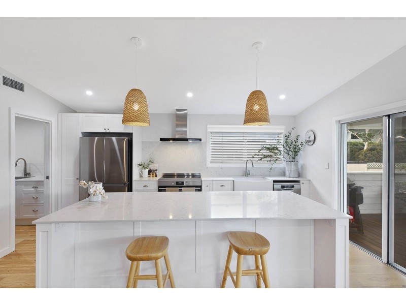 27 Bundara Avenue, Wamberal NSW 2260