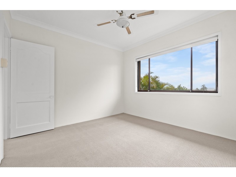 19/19 Kurrawyba Avenue, Terrigal NSW 2260