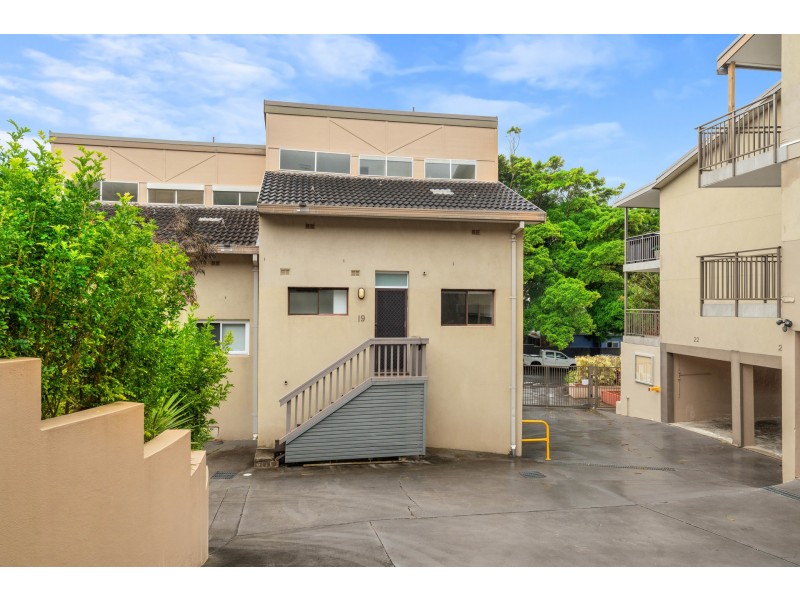 19/19 Kurrawyba Avenue, Terrigal NSW 2260