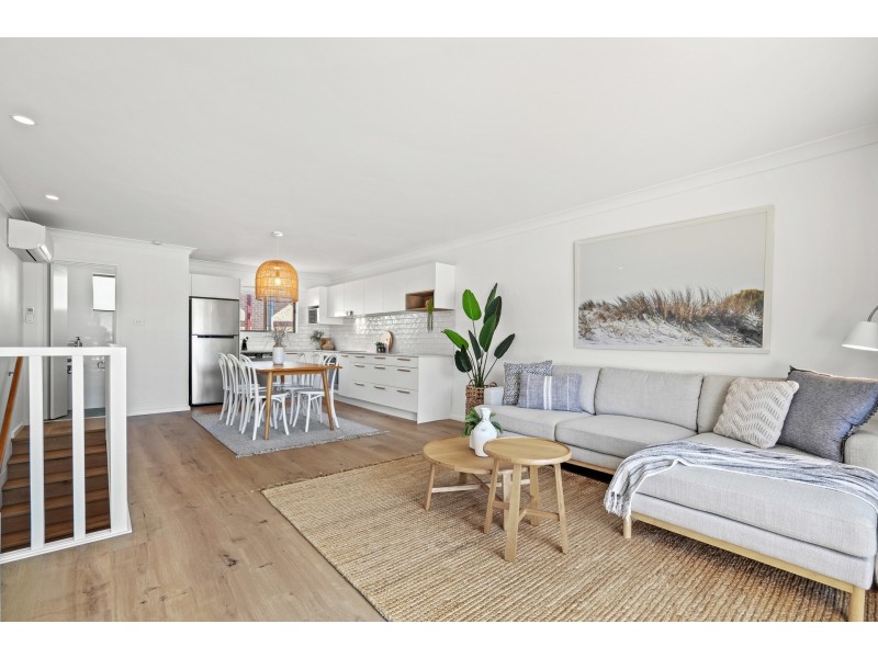 1/10 Church Street, Terrigal NSW 2260