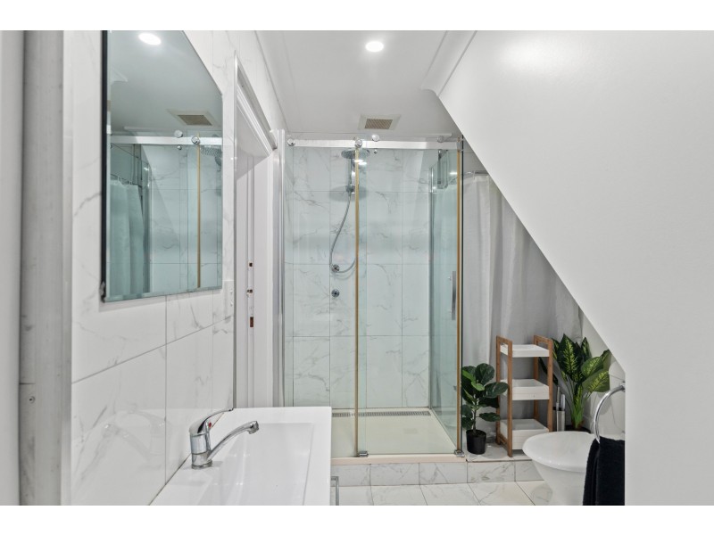 1/124 Daleys Avenue, Daleys Point NSW 2257