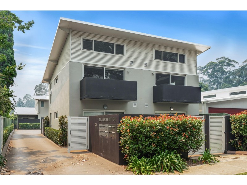 2/21 Jarrett Street, North Gosford NSW 2250