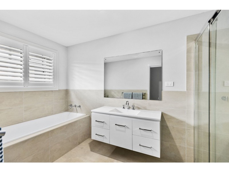 24 Sonny Crescent, Terrigal NSW 2260