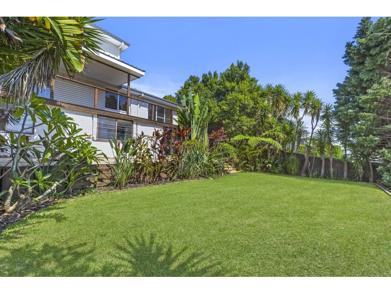 10 Charles Kay Drive, Terrigal NSW 2260